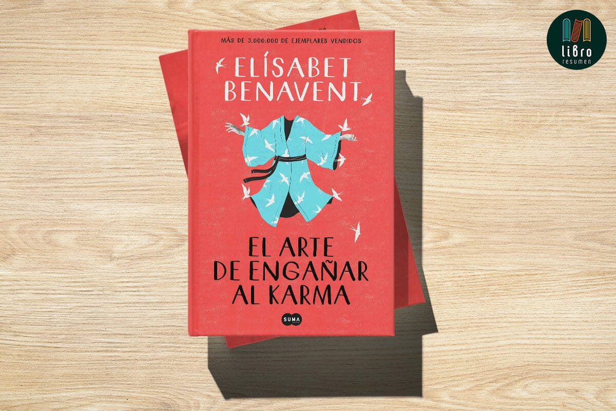 Elísabet Benavent apuesta por el humor en su nueva novela 'El arte de  engañar al karma