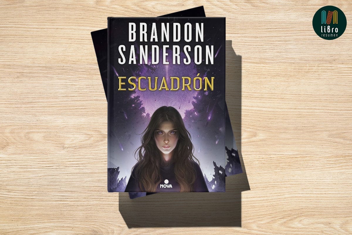 EscuadrÓn / Skyward Ser.: Estelar / Starsight by Brandon Sanderson